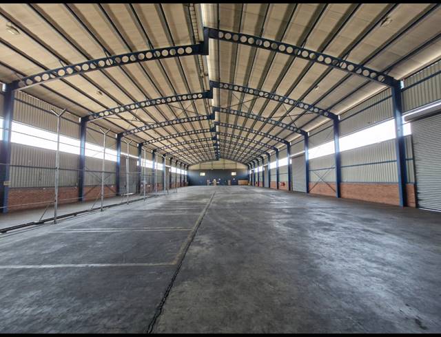 2,315M² WAREHOUSE TO LET IN GERMISTON INDUSTRIAL